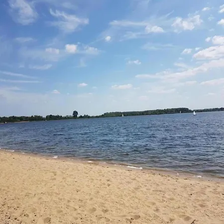 On The Recreational And The Veluwe Chalet Lathum